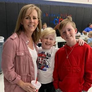 Meet your Posher, Lindsey